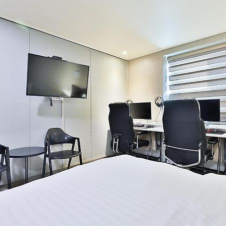 Shire Hotel Seomyeon Пусан Экстерьер фото